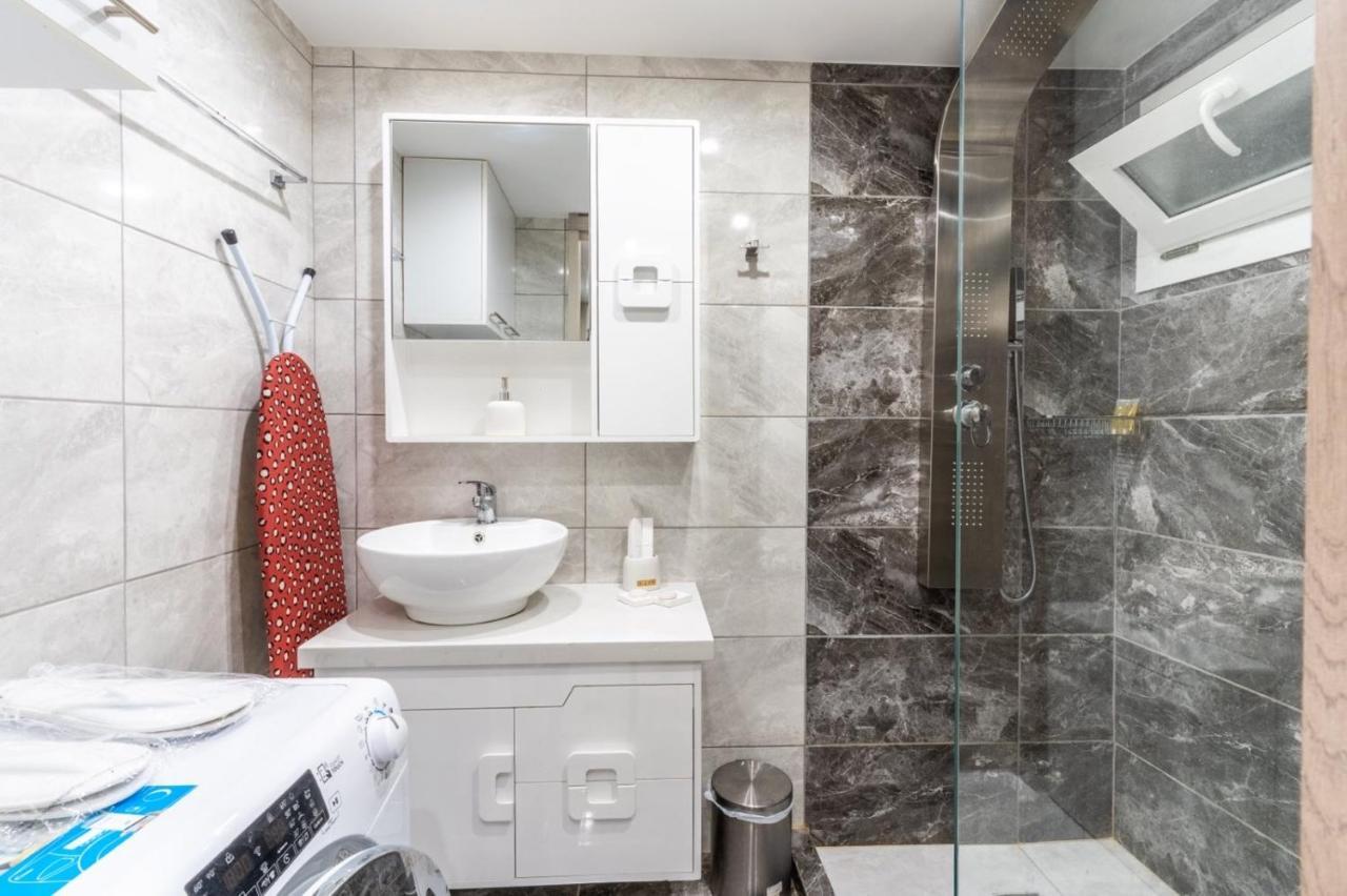 Aiolos Luxury Alimos Market Apartment 2 Near The Sea Атина Екстериор снимка